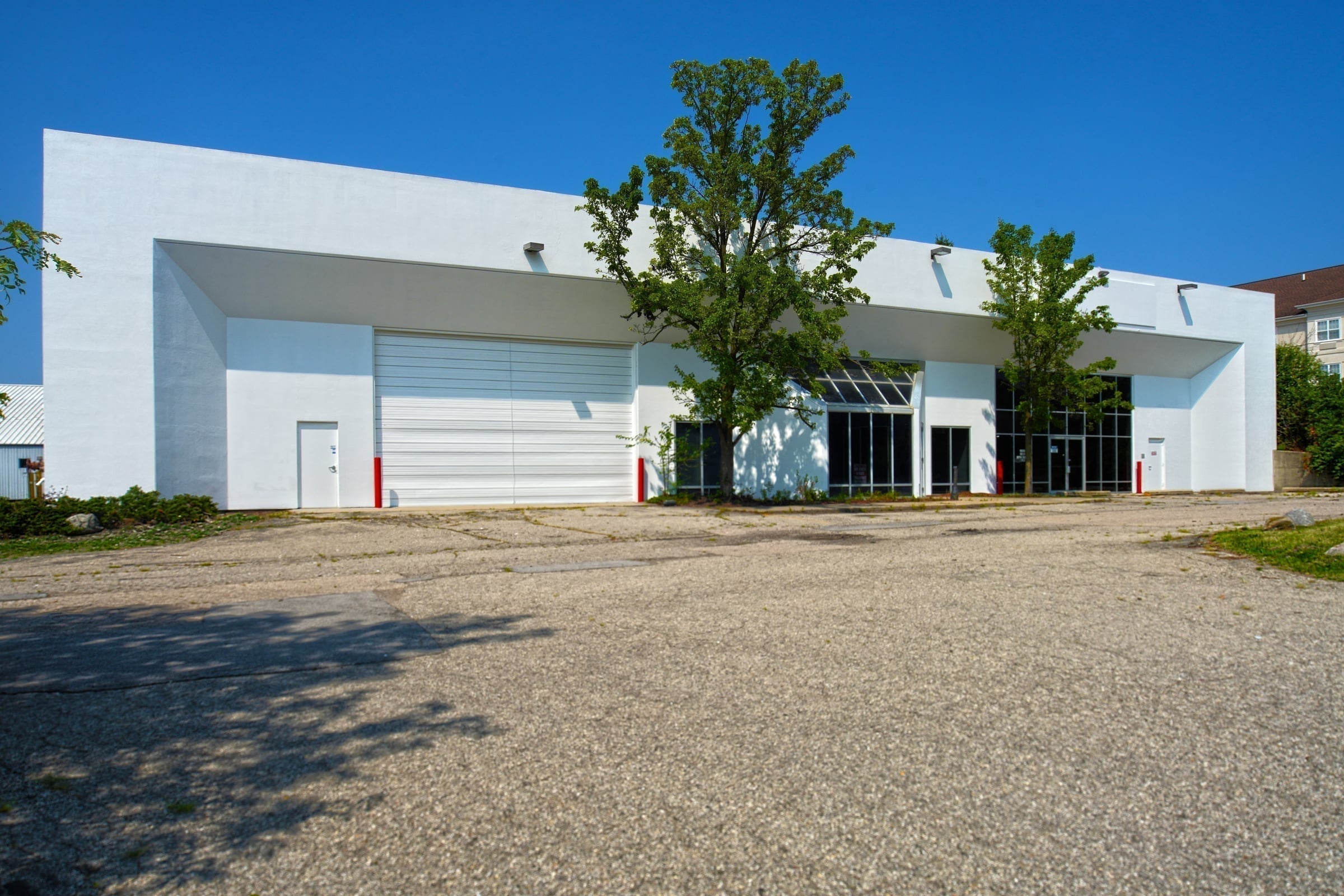 3125 Lake Eastbrook Blvd SE — view 1