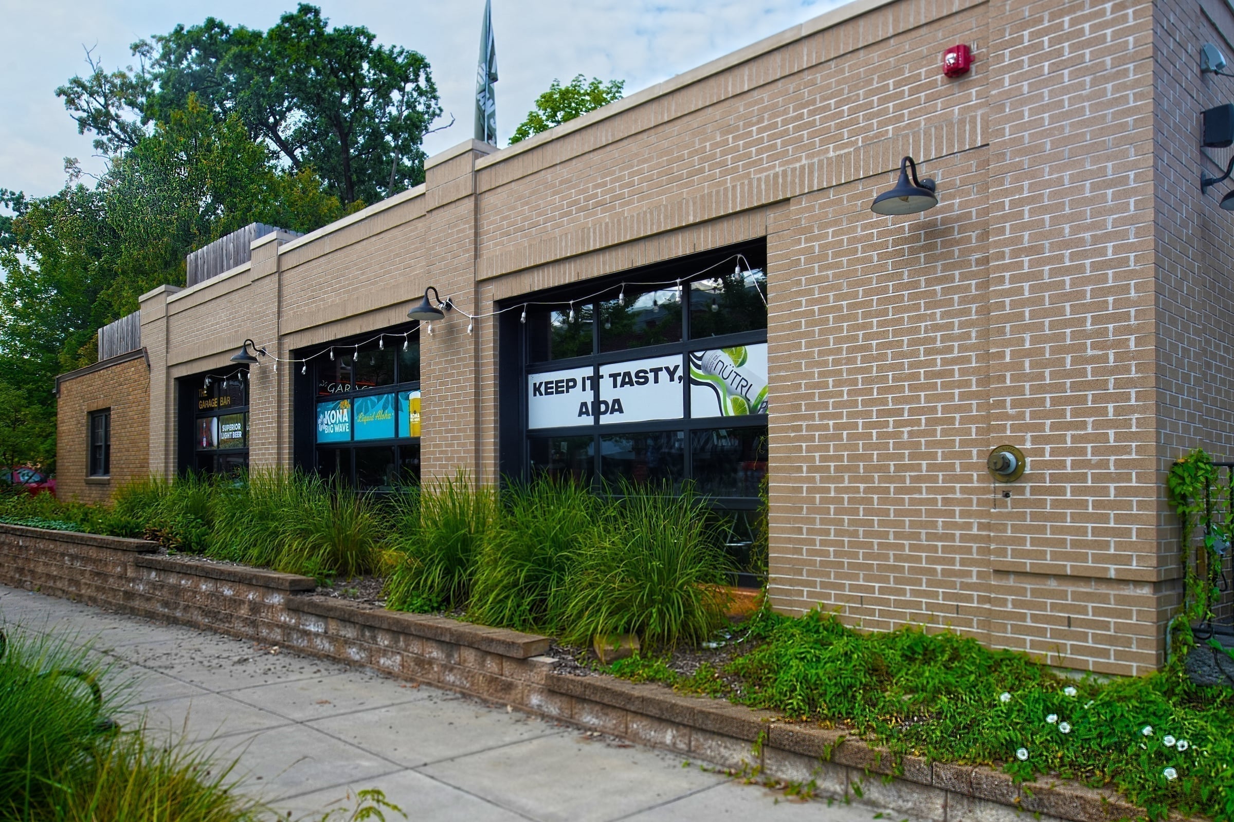 Ada Garage Bar & Grill — view 2