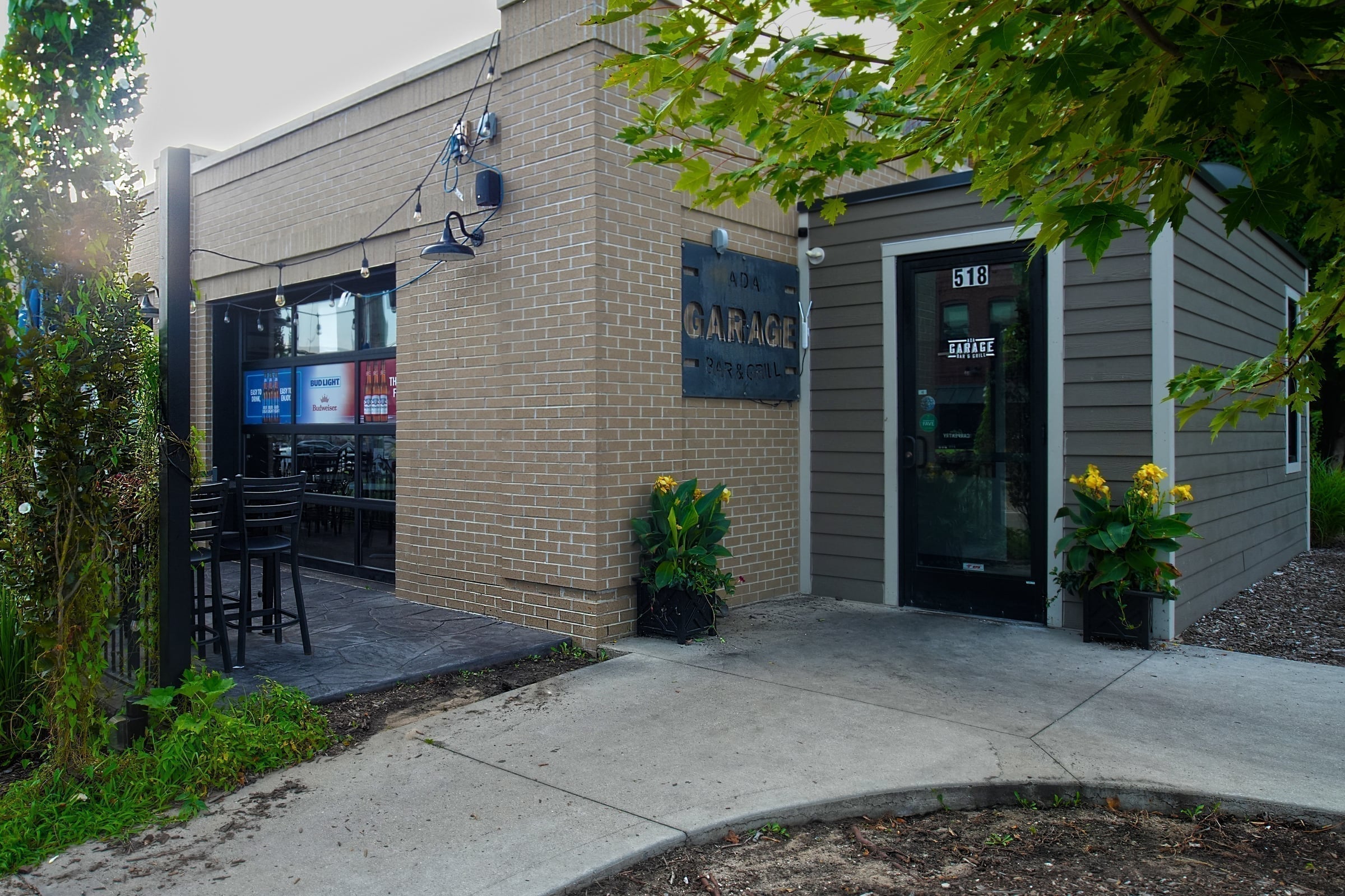 Ada Garage Bar & Grill — Operating Business project in Ada, MI